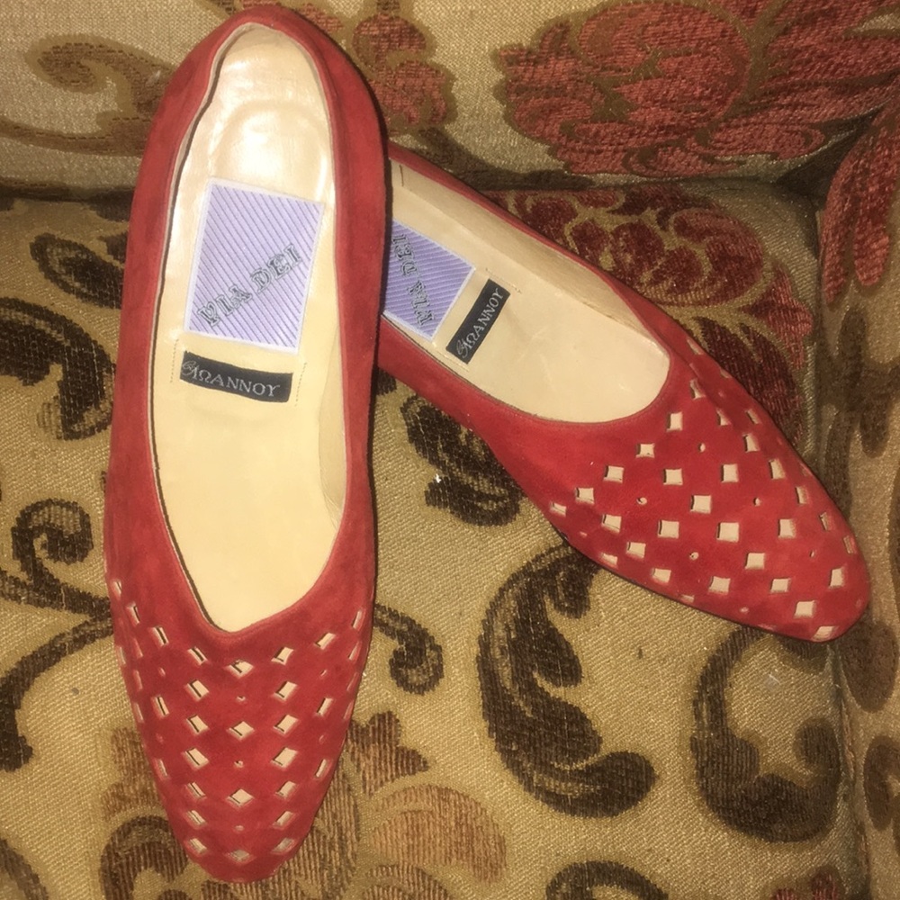 Women’s Vero Cuoio Suede Flats 37 Greece Red Coral